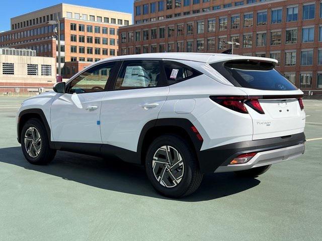 new 2026 Hyundai TUCSON Hybrid car, priced at $35,360
