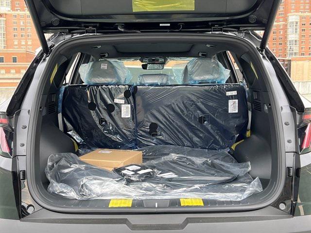 new 2026 Hyundai TUCSON Hybrid car, priced at $44,275