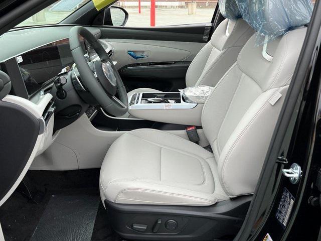 new 2026 Hyundai TUCSON Hybrid car, priced at $44,275