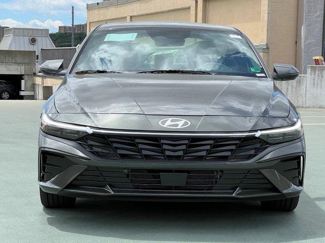 new 2025 Hyundai Elantra car, priced at $31,515
