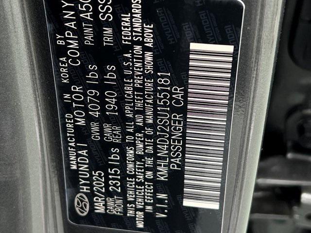 new 2025 Hyundai Elantra car, priced at $31,515