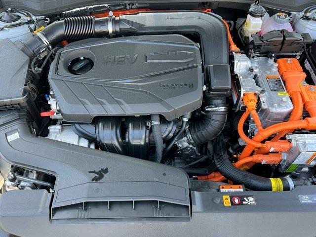 new 2025 Hyundai Sonata Hybrid car, priced at $33,070