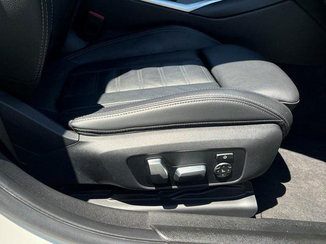 used 2019 BMW 330 car, priced at $23,977