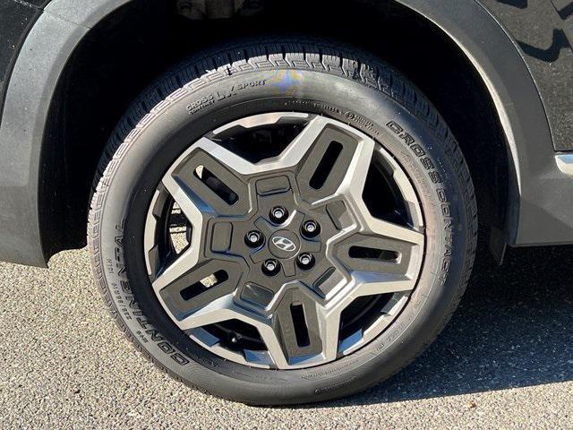 used 2023 Hyundai SANTA FE HEV car, priced at $22,757