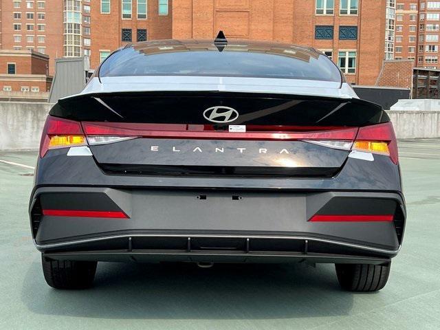 new 2025 Hyundai Elantra car, priced at $25,135