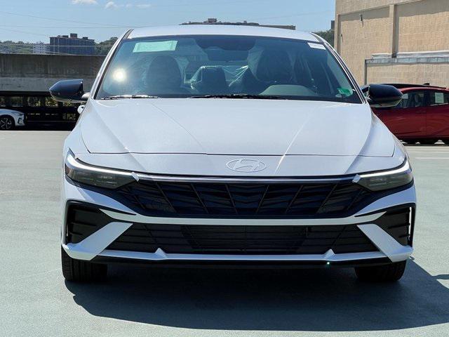 new 2025 Hyundai Elantra car, priced at $25,620