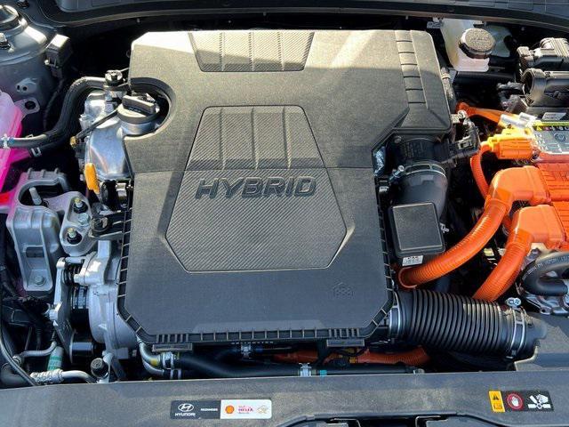 new 2025 Hyundai Elantra car, priced at $31,610