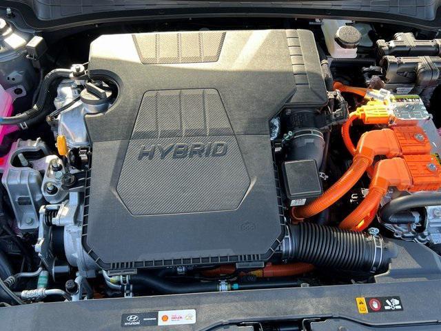 new 2025 Hyundai Elantra car, priced at $31,575