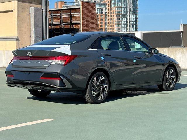 new 2025 Hyundai Elantra car, priced at $31,575