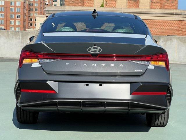 new 2025 Hyundai Elantra car, priced at $31,575