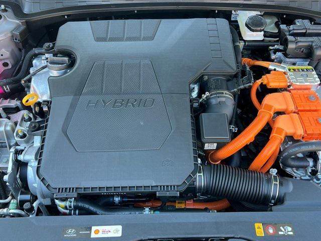 new 2025 Hyundai Elantra car, priced at $31,715
