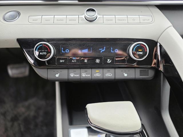 used 2025 Hyundai Elantra car, priced at $22,495