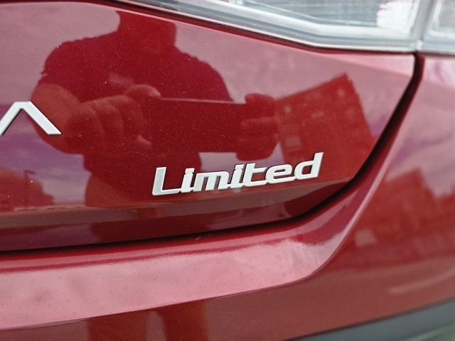 used 2025 Hyundai Elantra car, priced at $22,495