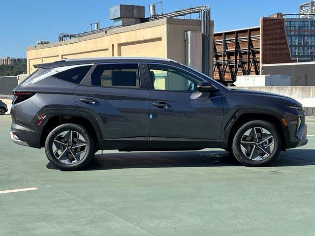 new 2025 Hyundai TUCSON Hybrid car, priced at $38,755
