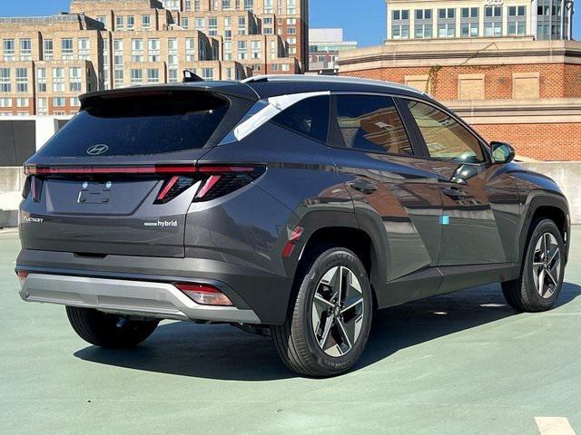 new 2025 Hyundai TUCSON Hybrid car, priced at $38,755