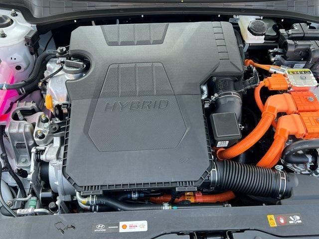 new 2025 Hyundai Elantra car, priced at $32,210