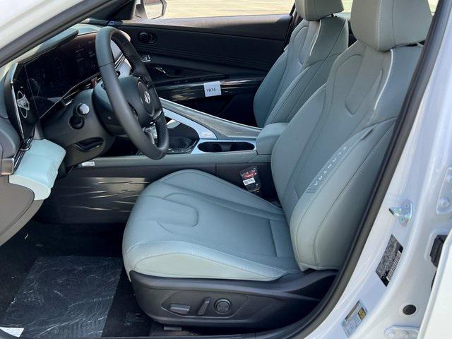 new 2025 Hyundai Elantra car, priced at $32,210
