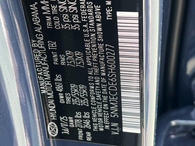 new 2025 Hyundai Tucson car, priced at $42,890