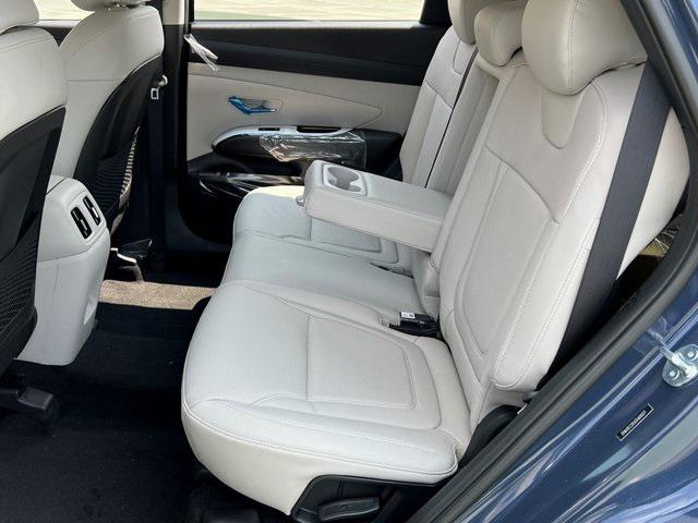 new 2025 Hyundai Tucson car, priced at $42,890