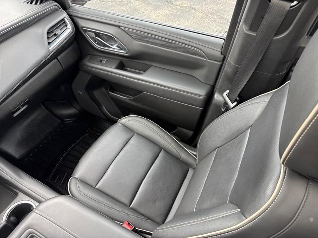 used 2022 GMC Yukon car, priced at $49,618