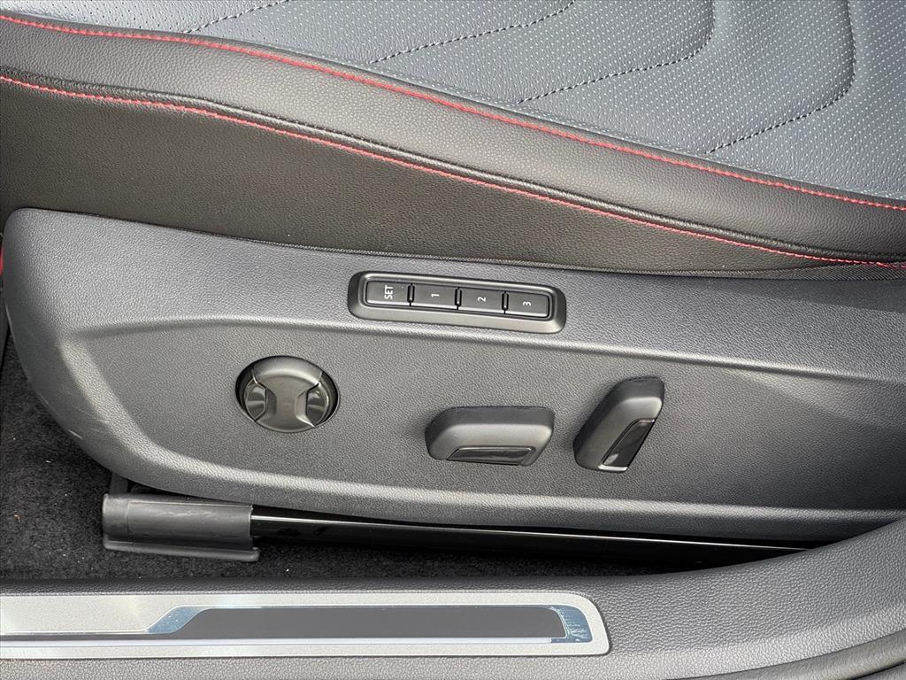 new 2025 Volkswagen Jetta GLI car, priced at $33,051