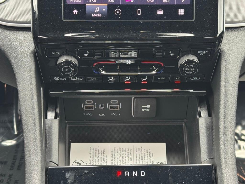 new 2025 Jeep Grand Cherokee L car, priced at $39,995
