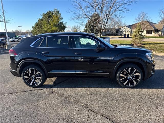 new 2025 Volkswagen Atlas Cross Sport car, priced at $52,116