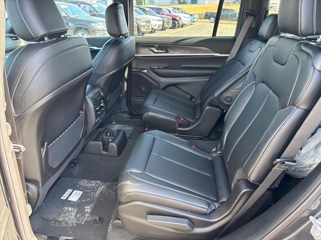 new 2025 Jeep Grand Cherokee L car, priced at $49,240