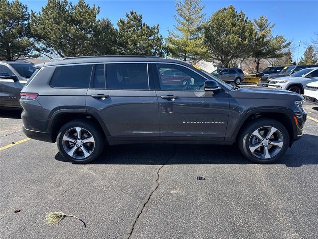new 2025 Jeep Grand Cherokee L car, priced at $49,240