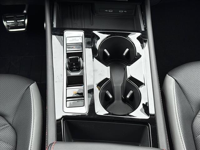 new 2025 Volkswagen Atlas car, priced at $47,906