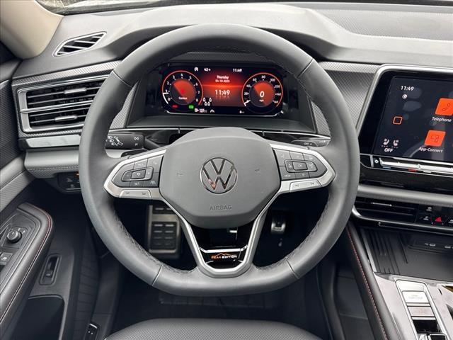 new 2025 Volkswagen Atlas car, priced at $47,906