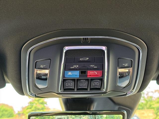 new 2025 Jeep Grand Cherokee L car, priced at $52,003