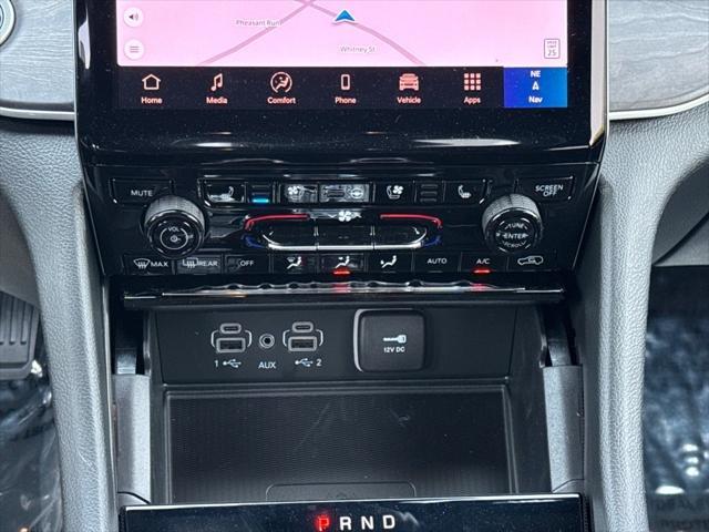 new 2025 Jeep Grand Cherokee L car, priced at $52,003