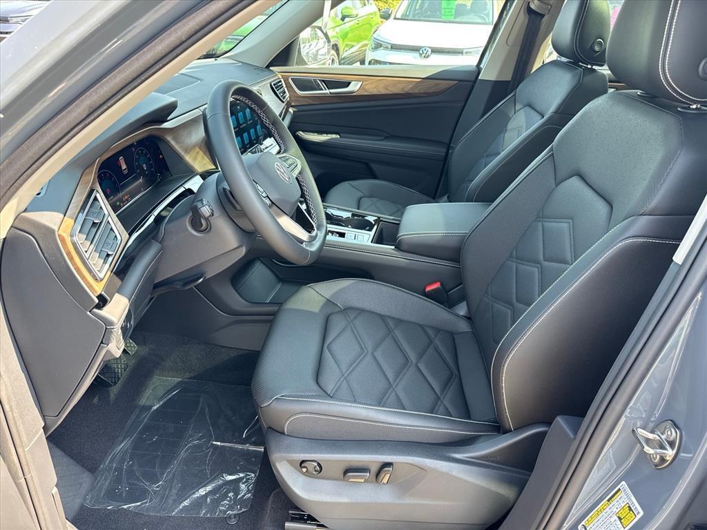 new 2026 Volkswagen Atlas car, priced at $49,530