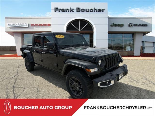 new 2024 Jeep Gladiator car, priced at $45,604