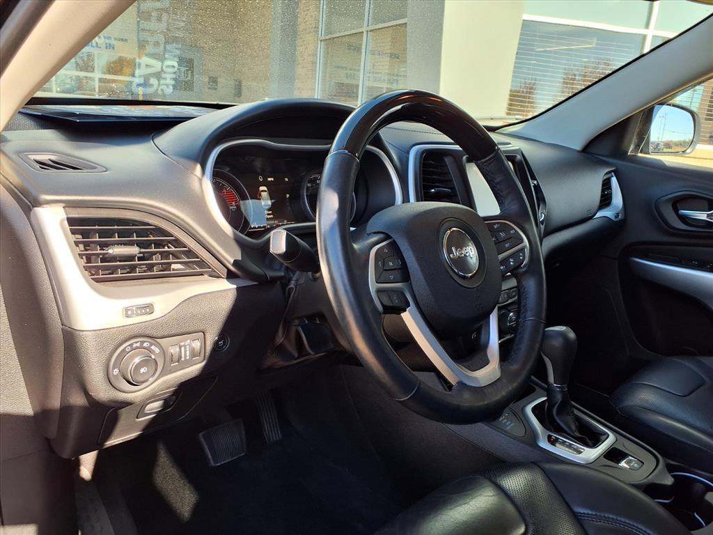 used 2017 Jeep Cherokee car, priced at $17,500