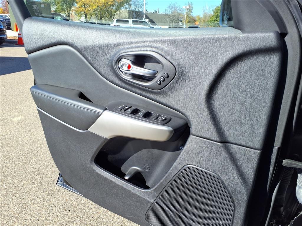 used 2017 Jeep Cherokee car, priced at $17,500