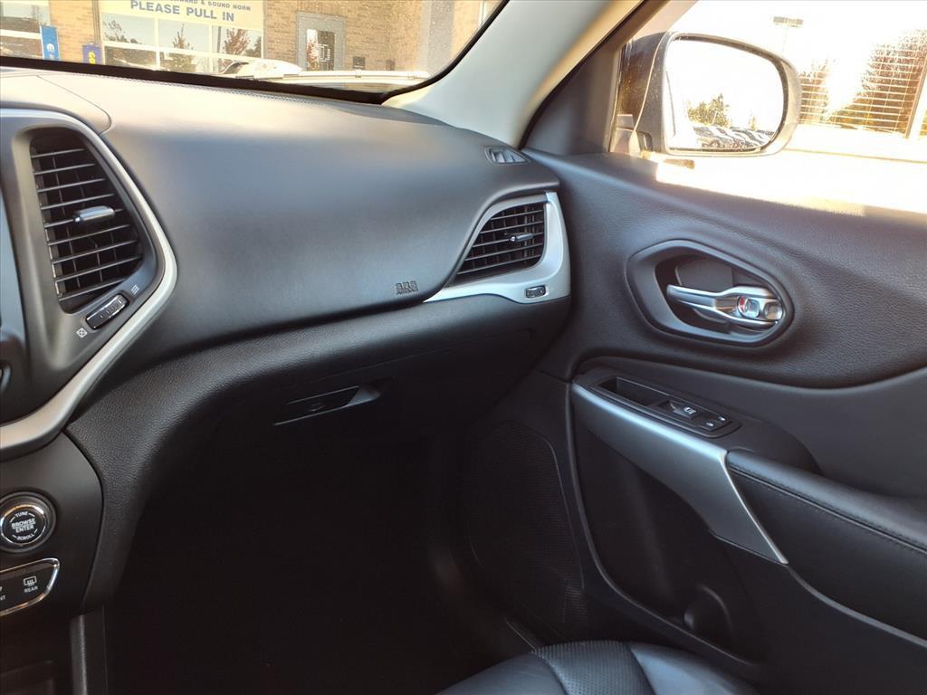 used 2017 Jeep Cherokee car, priced at $17,500