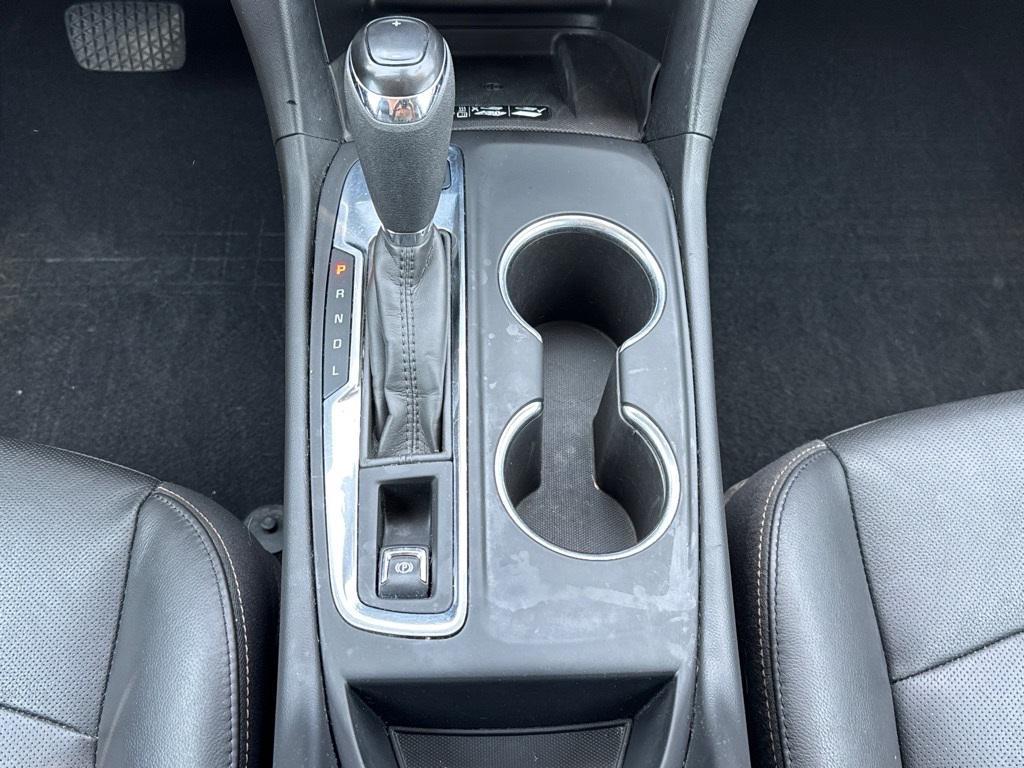 used 2021 Chevrolet Equinox car, priced at $23,250
