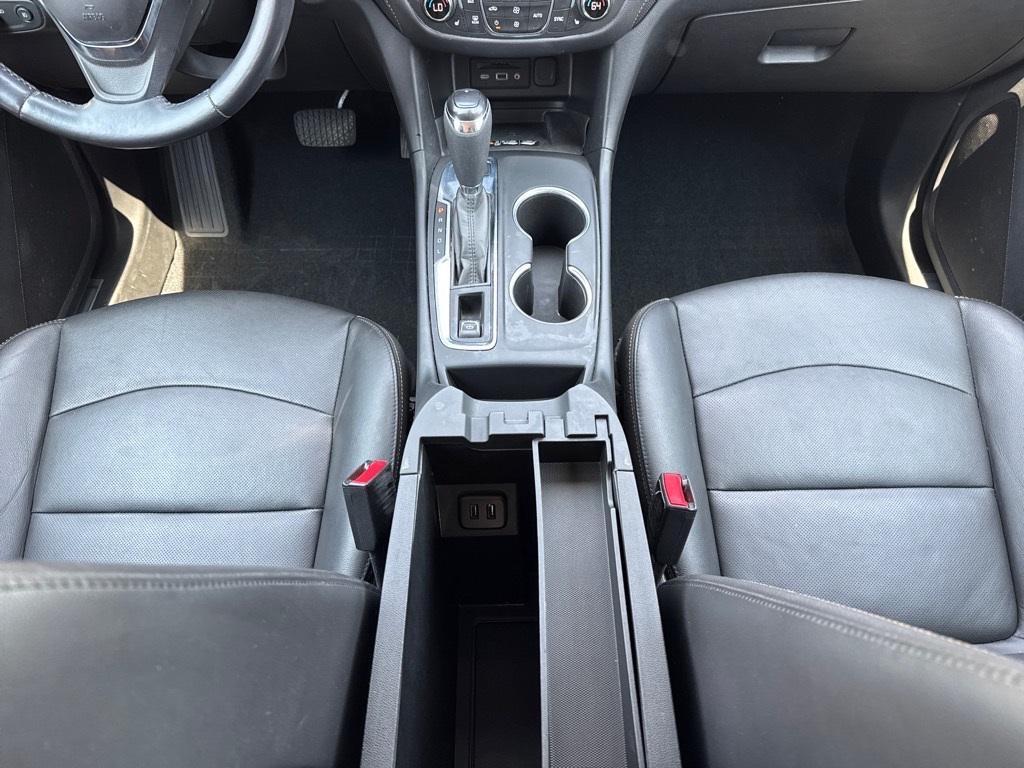 used 2021 Chevrolet Equinox car, priced at $23,250