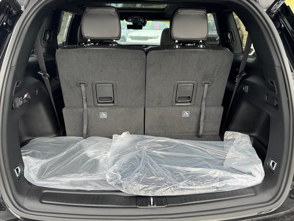 new 2025 Jeep Grand Cherokee L car, priced at $49,445