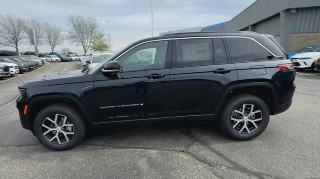 new 2024 Jeep Grand Cherokee car, priced at $47,378