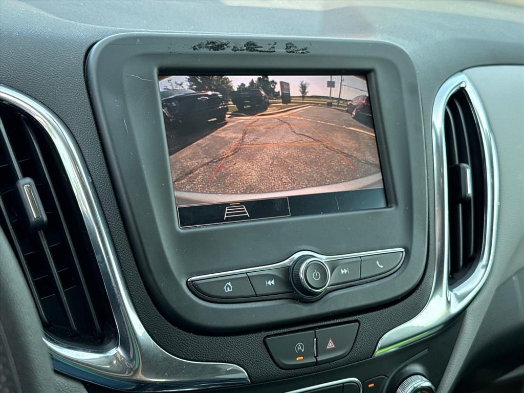 used 2023 Chevrolet Equinox car, priced at $24,500