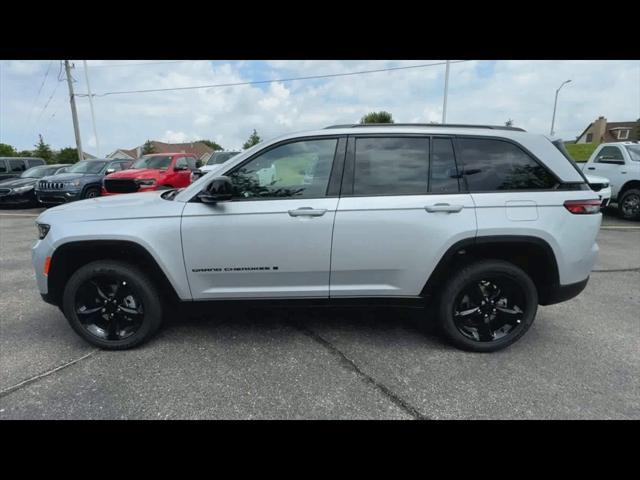 used 2024 Jeep Grand Cherokee car, priced at $38,975