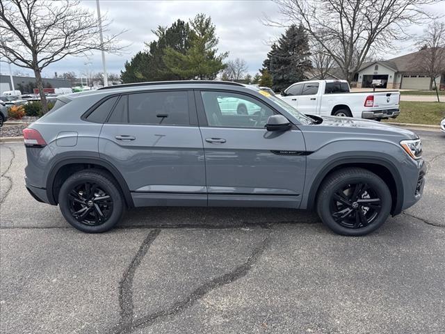 new 2025 Volkswagen Atlas Cross Sport car, priced at $49,686