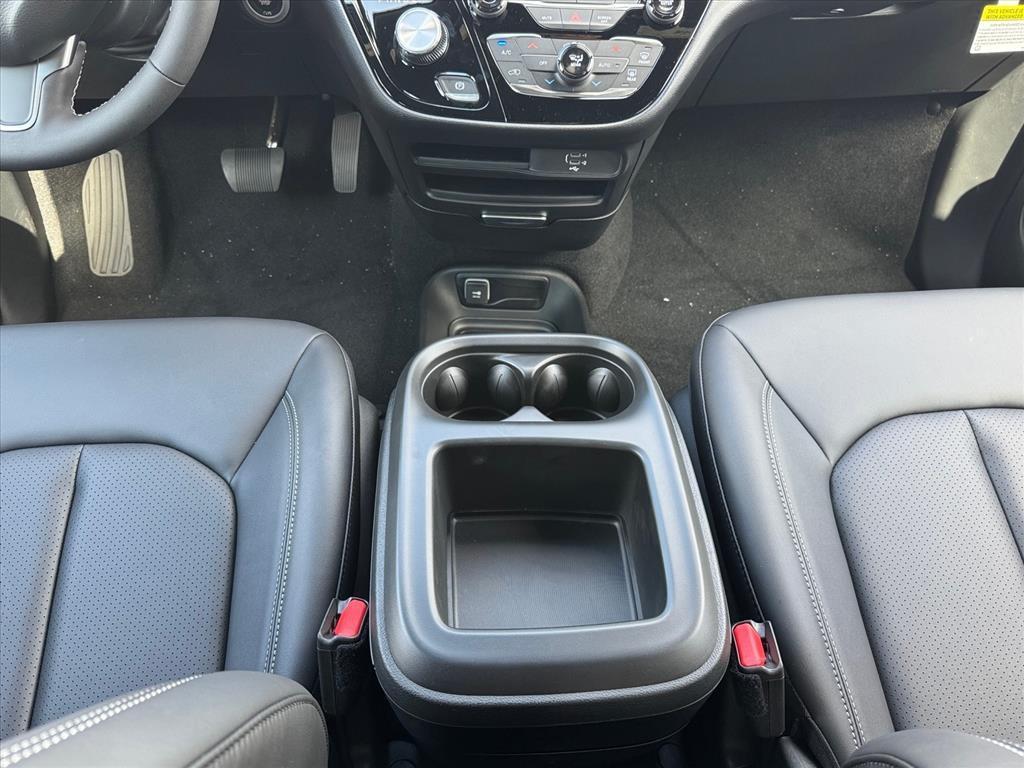 new 2026 Chrysler Voyager car, priced at $39,381
