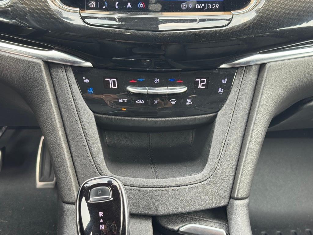 used 2023 Cadillac XT6 car, priced at $41,632