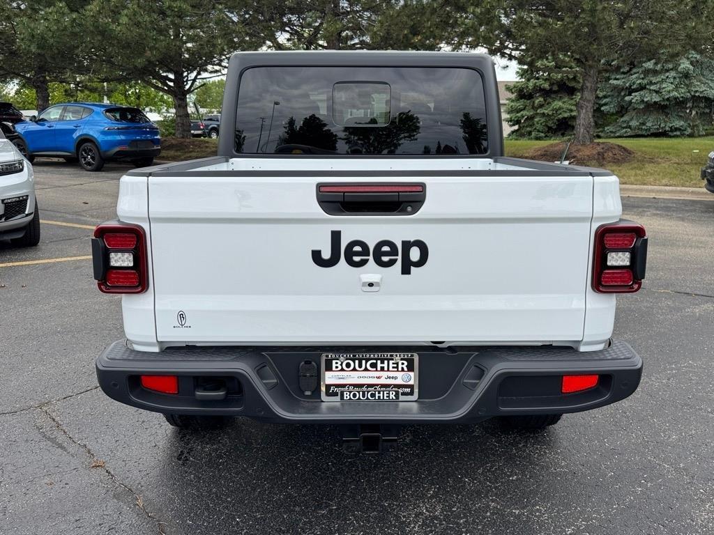 new 2025 Jeep Gladiator car, priced at $46,999