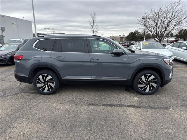 new 2025 Volkswagen Atlas car, priced at $48,002