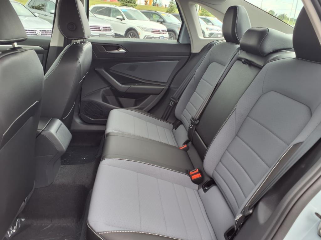new 2025 Volkswagen Jetta car, priced at $27,578